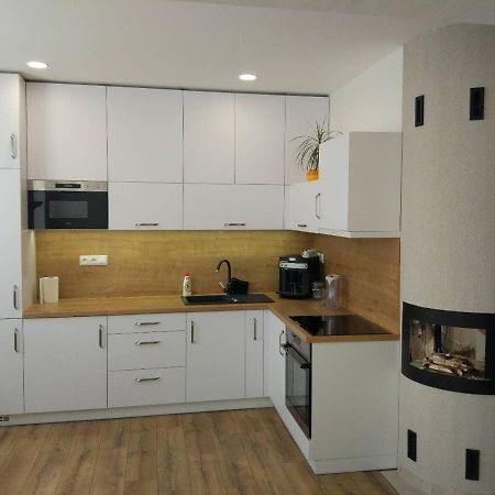 Moderny Apartman S Krbom A Klimatizaciou Prešov Exteriér fotografie